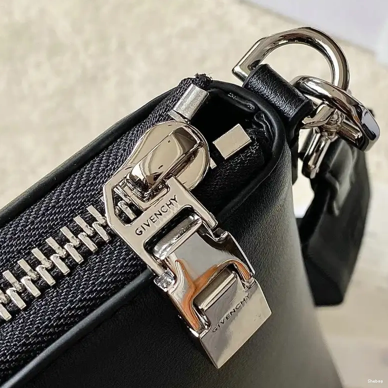 2209SW0086 Bag Givenchy 0505